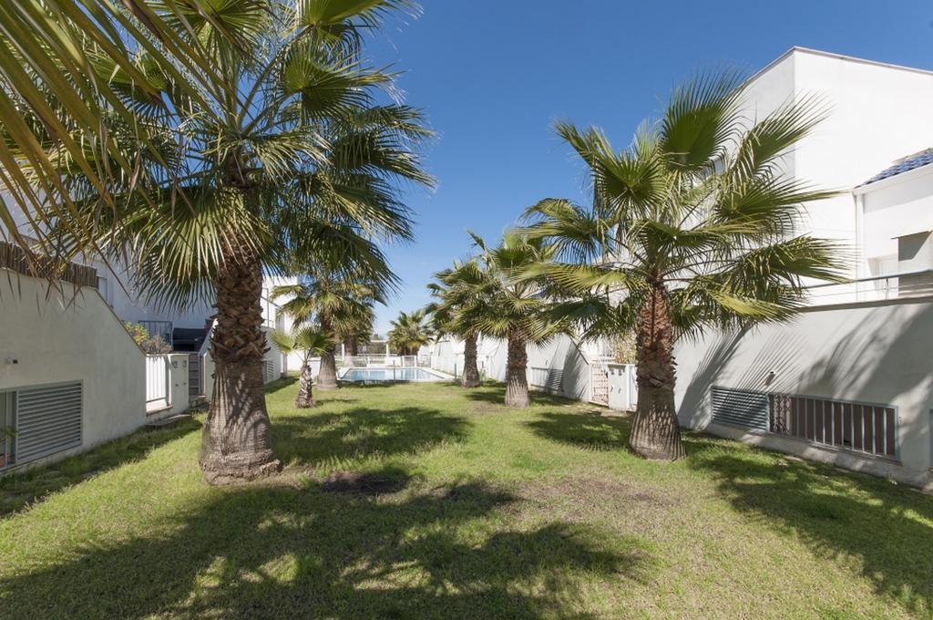 Escala Apartment Oliva Exterior foto